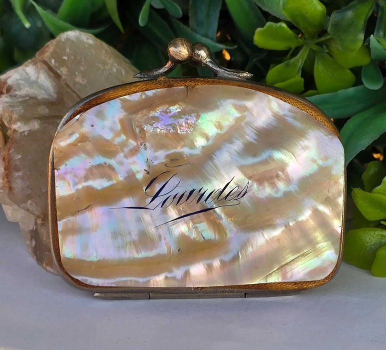 Portmoneu vechi cu sidef natural