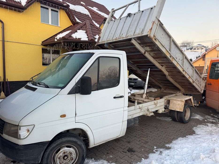 Basculanta Mercedes-Benz Sprinter 412