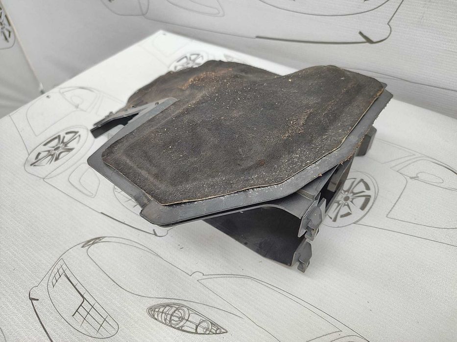 Carcasa Calculator Motor / Suport ECU BMW Seria 1 (F40) Hatchback 2019–2024 / Cod OEM 1290 8581370 (5D2)