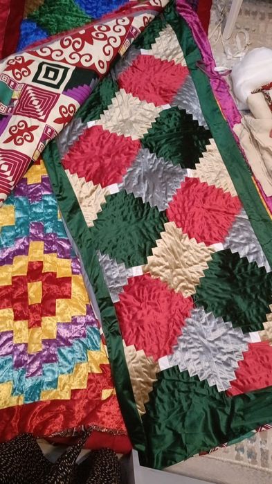 Құрақ көрпеше, тыстары