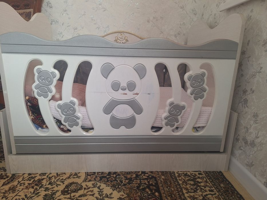 Bolalar kalibeli, va tumbasi