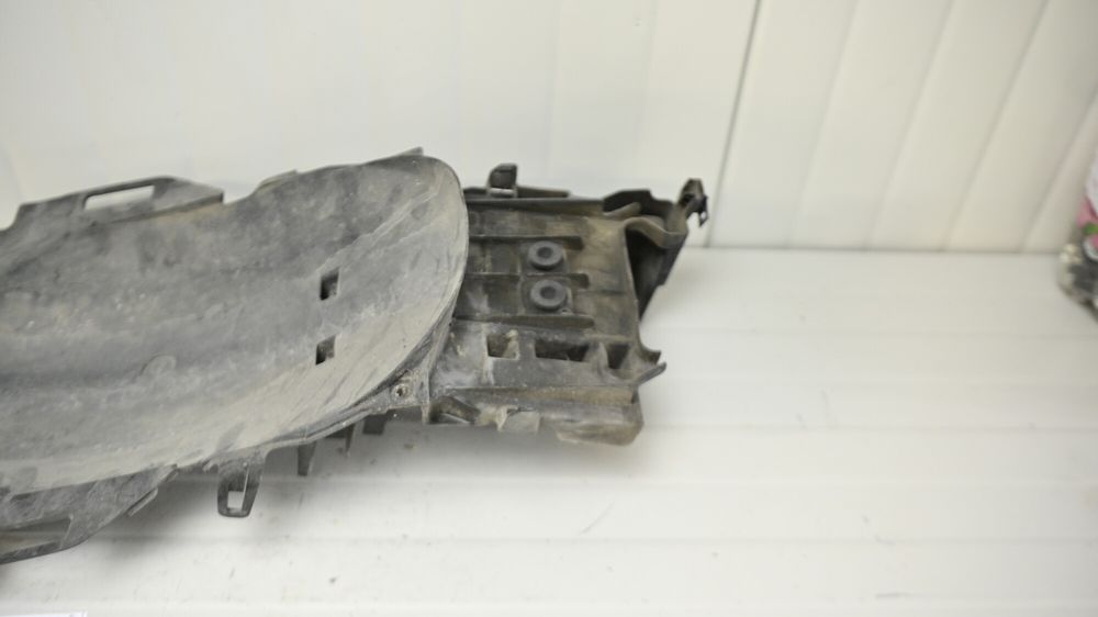 Honda VFR1200F 2010 Aparatoare spate codita plastic undertail