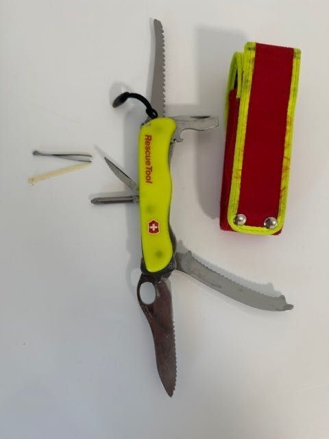 victorinox rescue tool