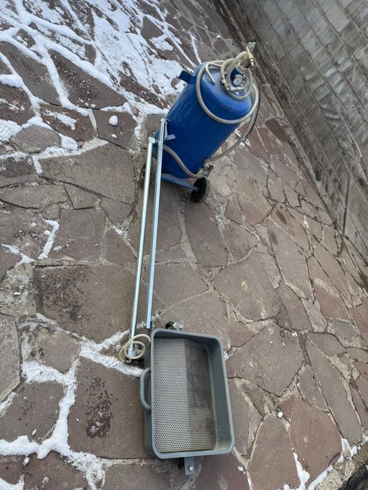 Продам экстрактор для замены масла