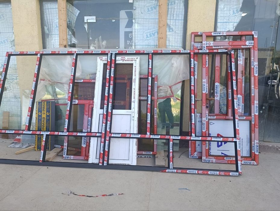 Akfa eshiki va romlari