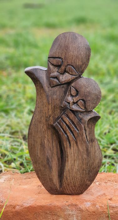 Sculptură în lemn de stejar