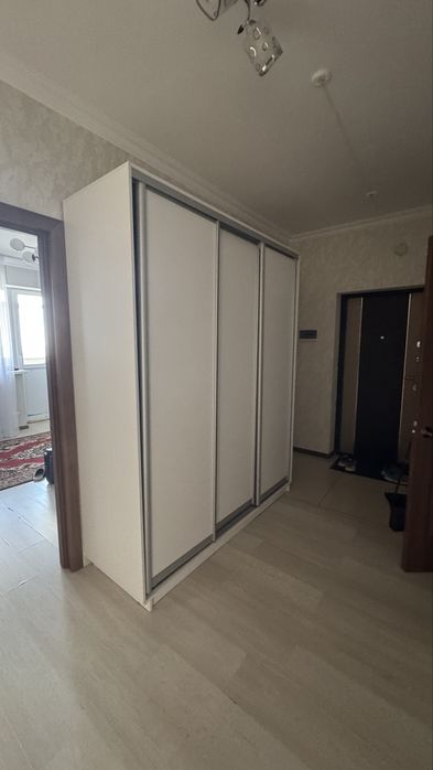 Новый шкаф.Самовывоз за 100к тг