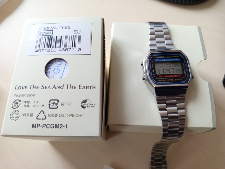 Casio A168 W часовник