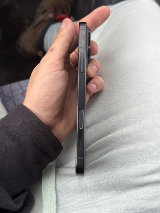 Iphone 16 pro max black titanium 256 gb baterie 100%