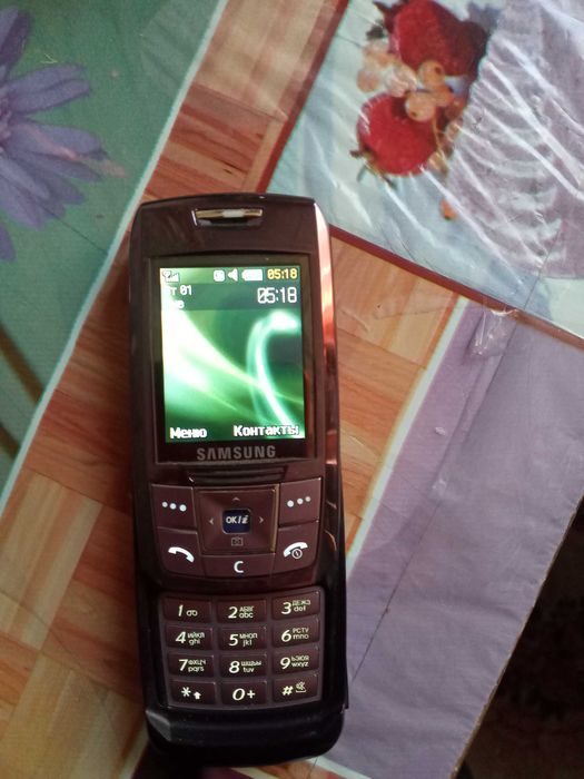 продам телефон самсунг