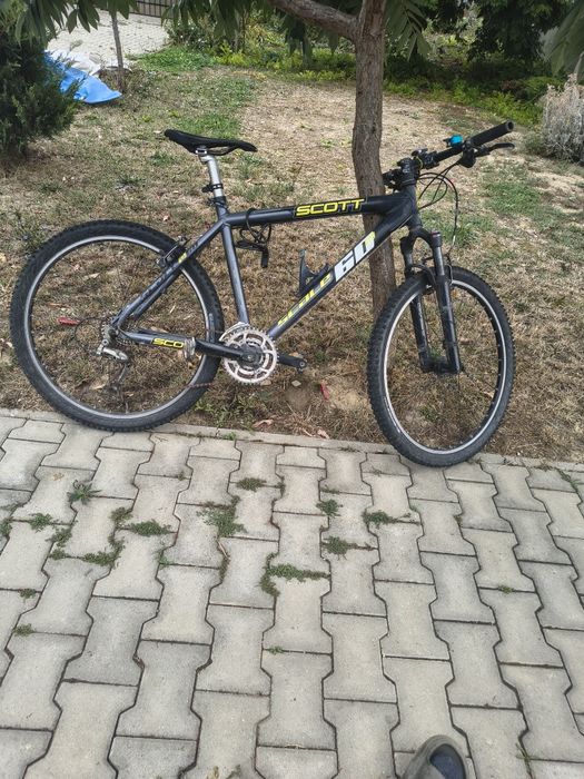 Bicicleta Scott.