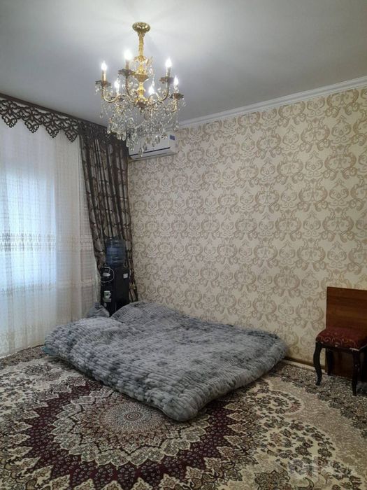 Караташ Дружба Голден Хаус 2/5/5 Кирпичь Без лифта