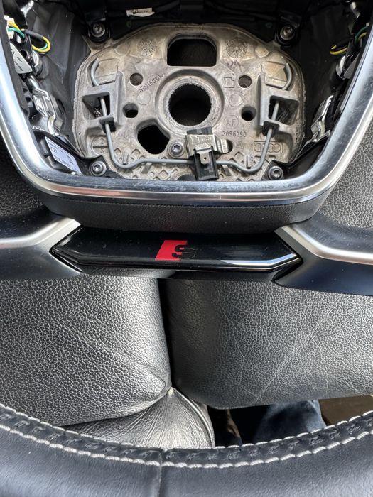 Оригинален волан от AUDI S8 2020г 4N D5 A8 A6 A7