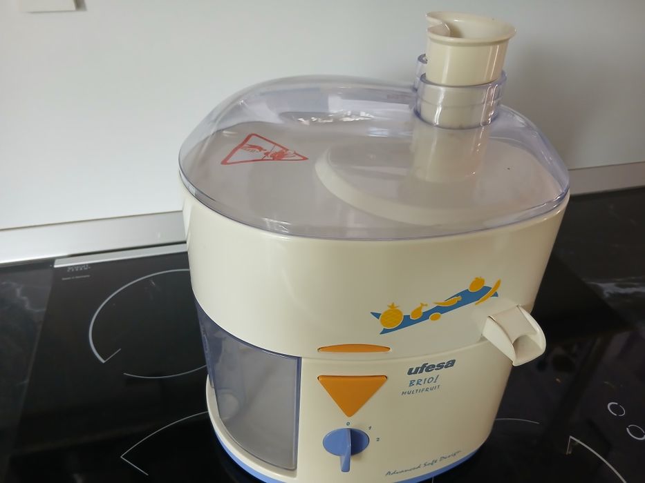 Storcator de fructe si legume UFESA