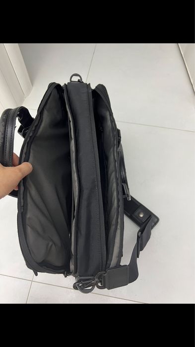 Vand geanta pentru laptop