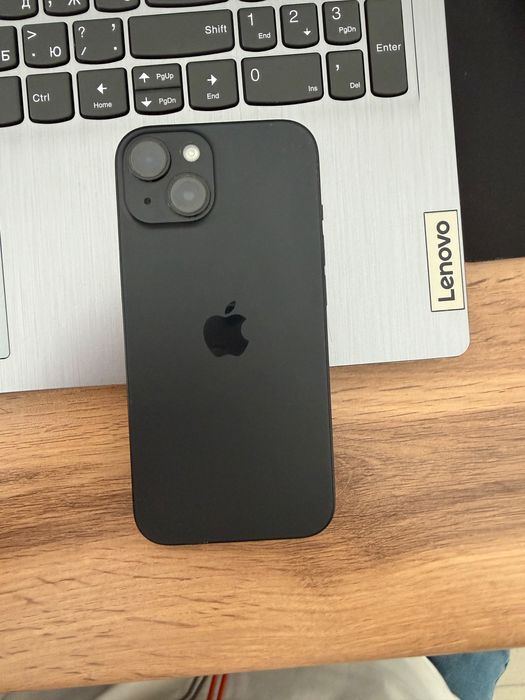 Продам Iphone 15, 256GB