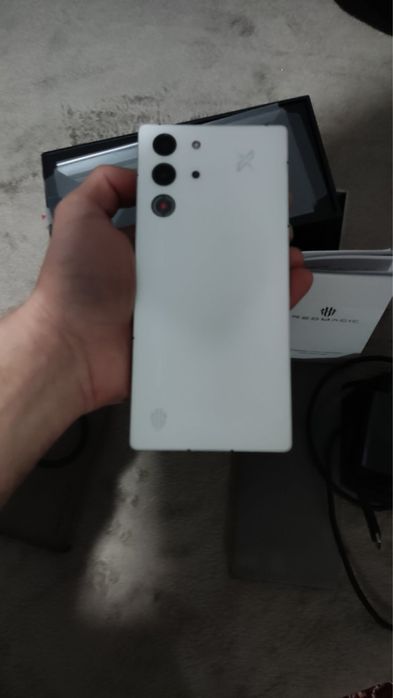 Nubia redmagic 10 pro