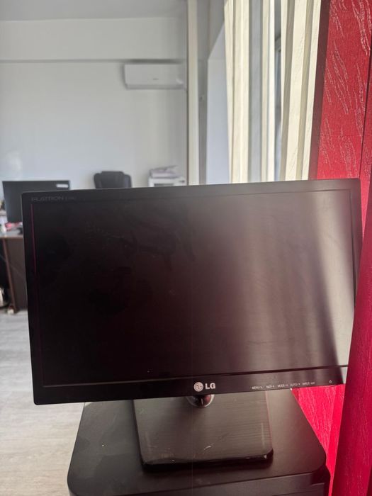 Продам мониторы, процессоры и принтеры