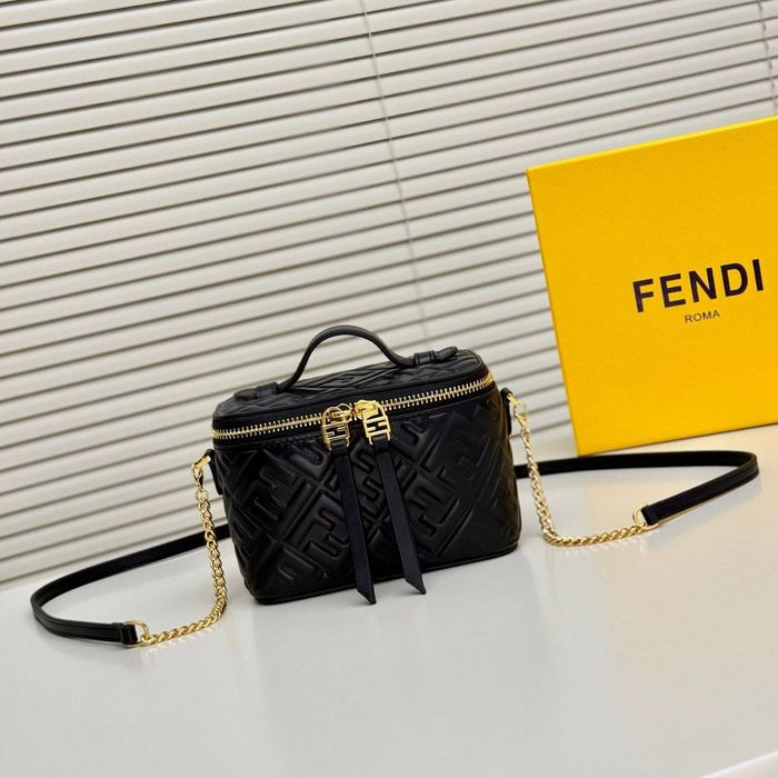 Нова чанта на Fendi