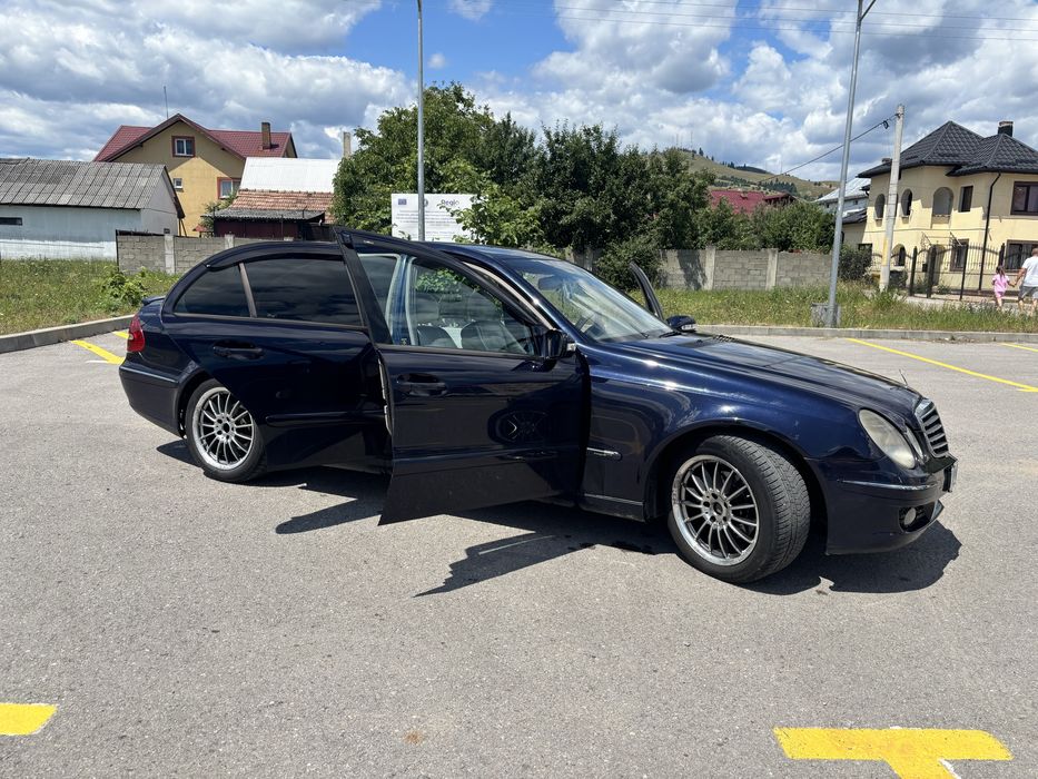 MERCEDES-BENZ E-Class 2003 — imagine 4