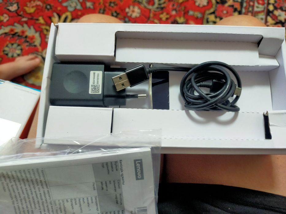 Планшет.  Брали ребенку