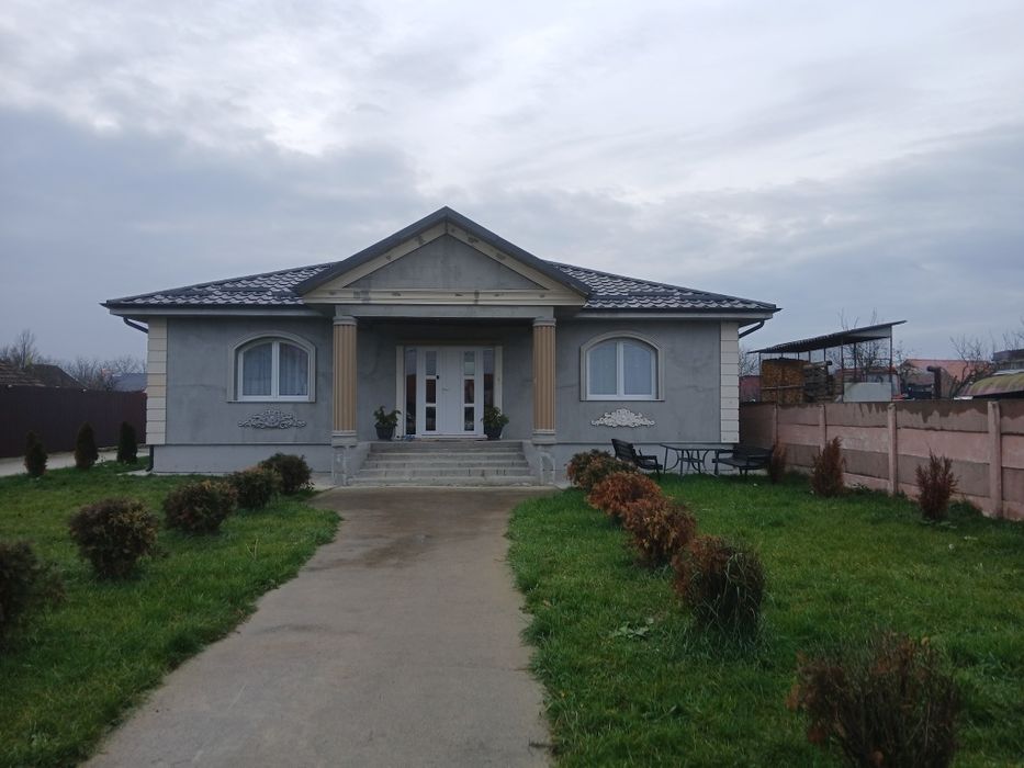 OCAZIE...Vând schimb cu ap 2  cameri plus dif