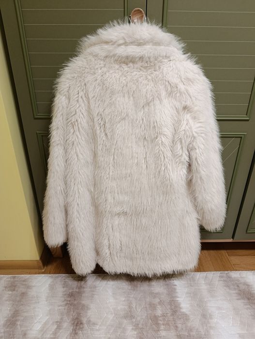 Дамско пухено палто от изкуствен косъм