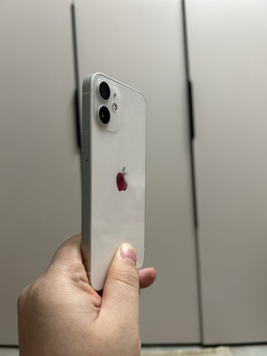 Iphone 12 mini в идеальном состоянии
