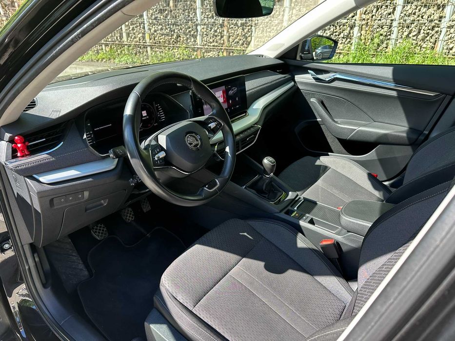 SKODA Octavia 2021 — imagine 5