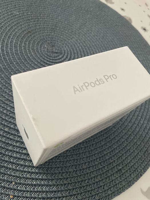 AirPods 3 Apple , NOI – SIGILATE