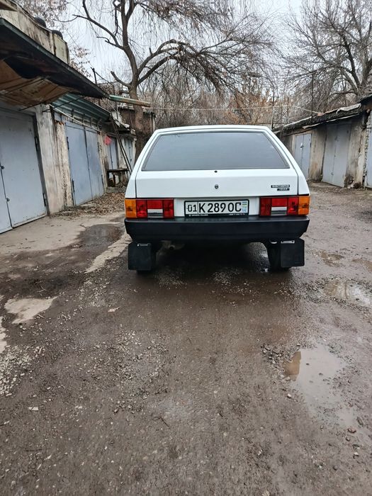 Продается ваз 2109года  1990го газ нет .