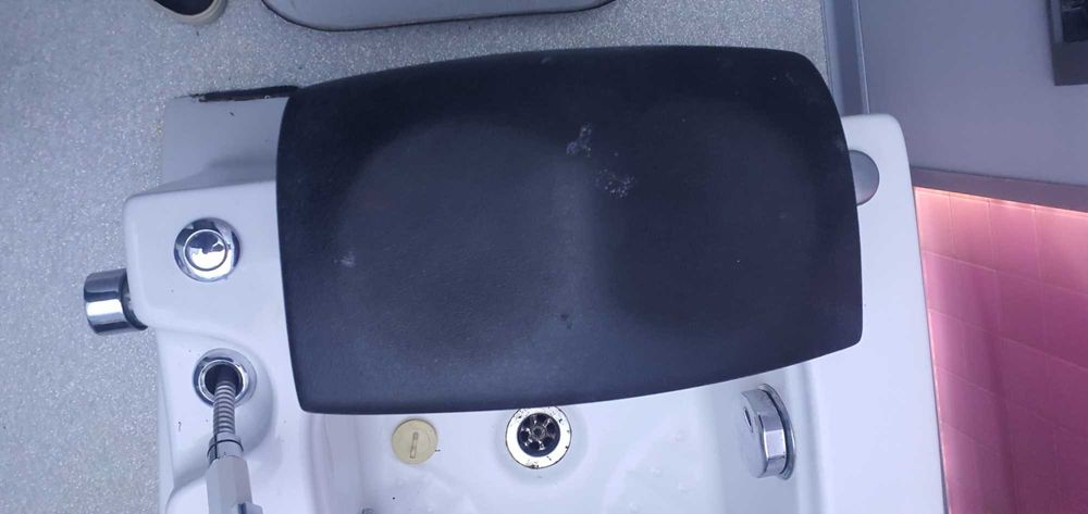 педикюрен стол спа