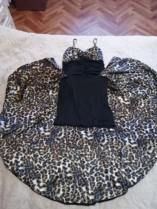 Продам платье 46 разм.