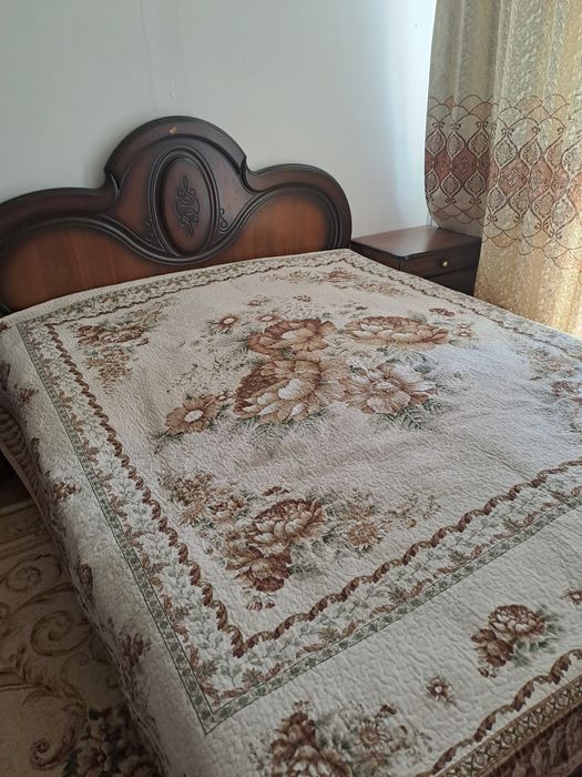 Срочно продается спальный гарнитур