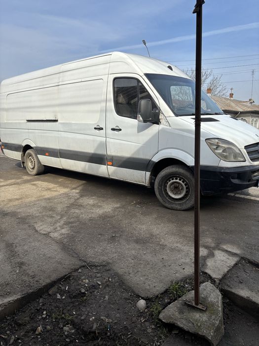 Vand mercedes sprinter an 2011 motor 2.2 ,120w