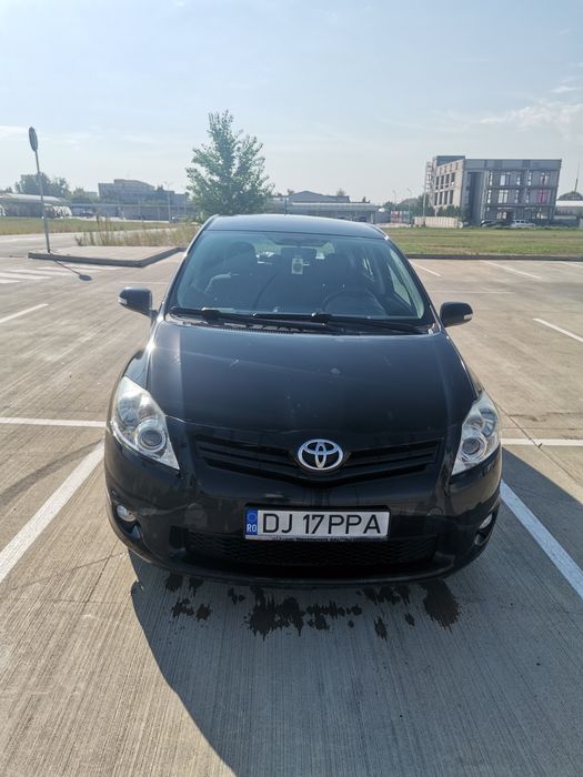 Toyota Auris benzina