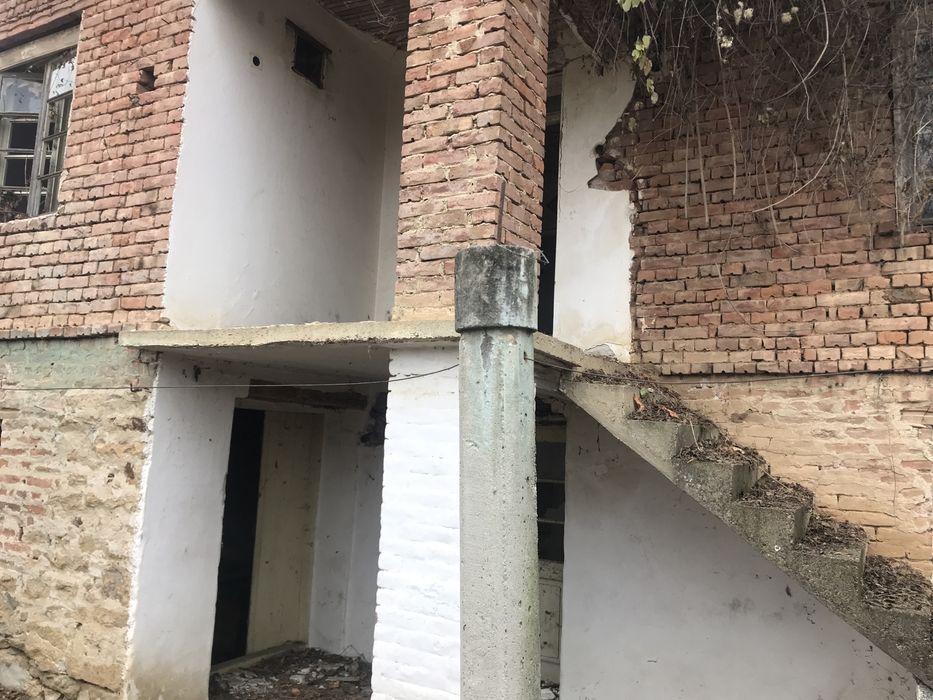 Продава се Къща в Павликени - 95 кв.м за 100 €/кв.м - Снимка #1