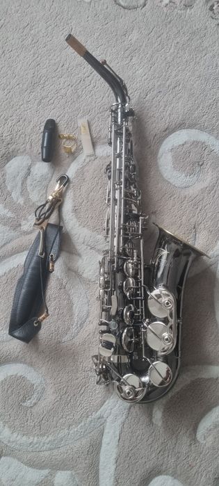Saxofon Alto Flame Pro – nou, doar desigilat