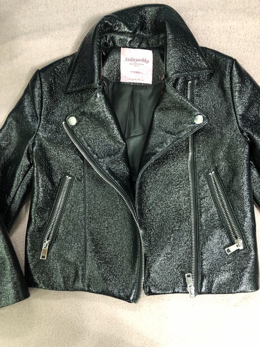 Продам детские куртки на девочек