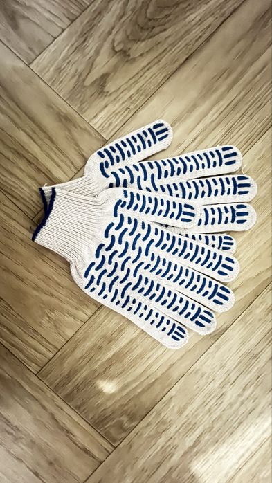 Рабочие перчатки