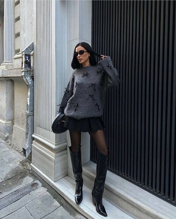 Дамски пуловер с панделки