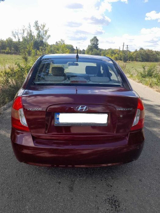 Vând Hyundai Accent Benzină + GPL