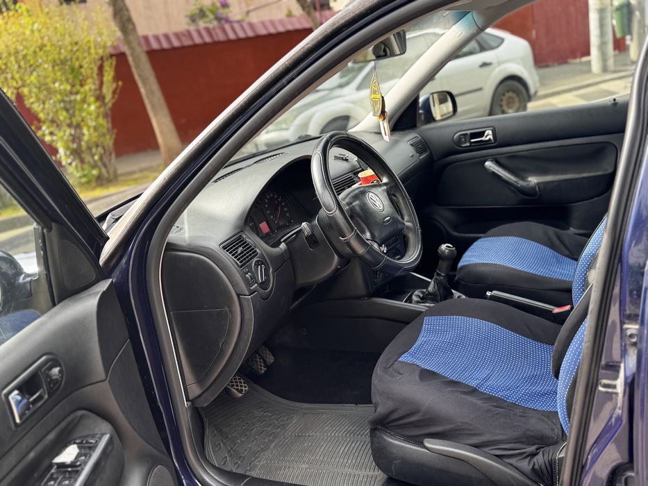 GOLF 4-2003-1.4 Benzina-EDITIE SPECIALE !!