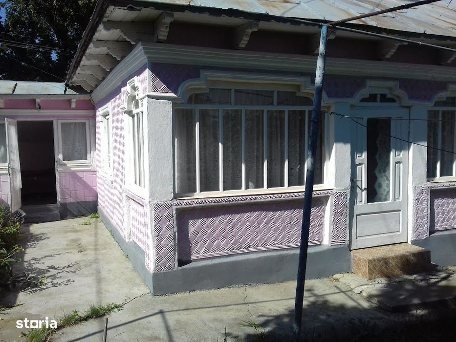 Vand Casa Comuna Dochia