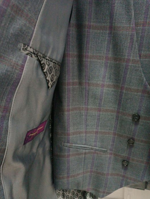 Продам мужской костюм