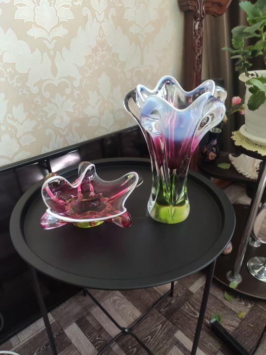 Винтажные Чешские вазы Крокус.