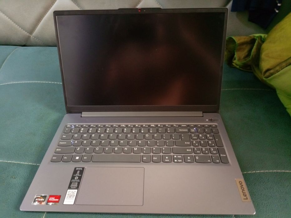 Notebook Lenovo slim3 (15",8)