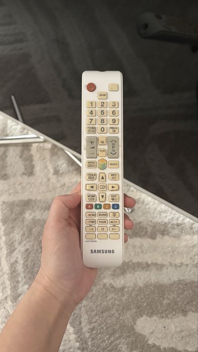 Продам смарт телелевизор