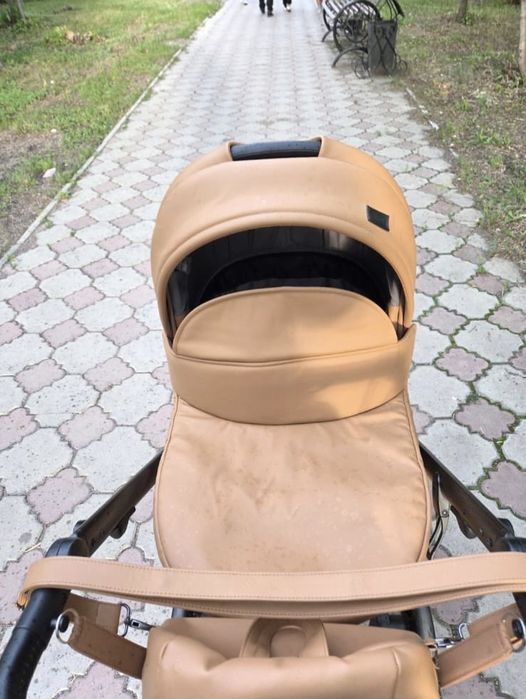 Продам коляску !!!