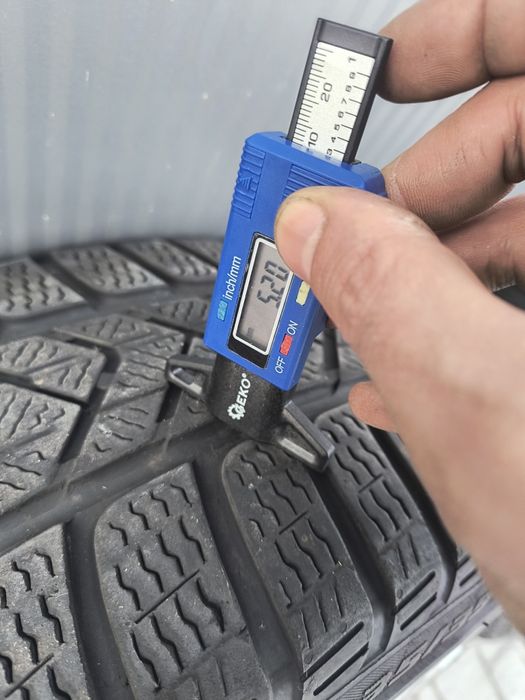 Set aliaj OEM audi A3 S3 R19 anv iarna Pirelli 235 35 19 5,5mm